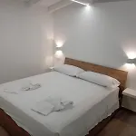 公寓 La Casa Di Laura *